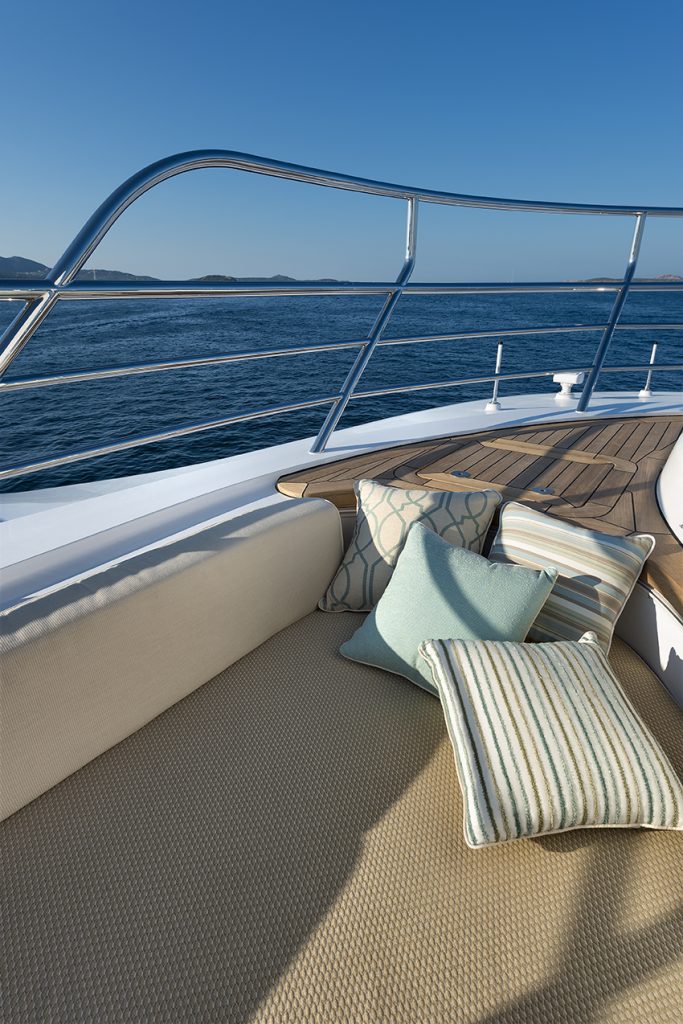Sundeck 9.jpg