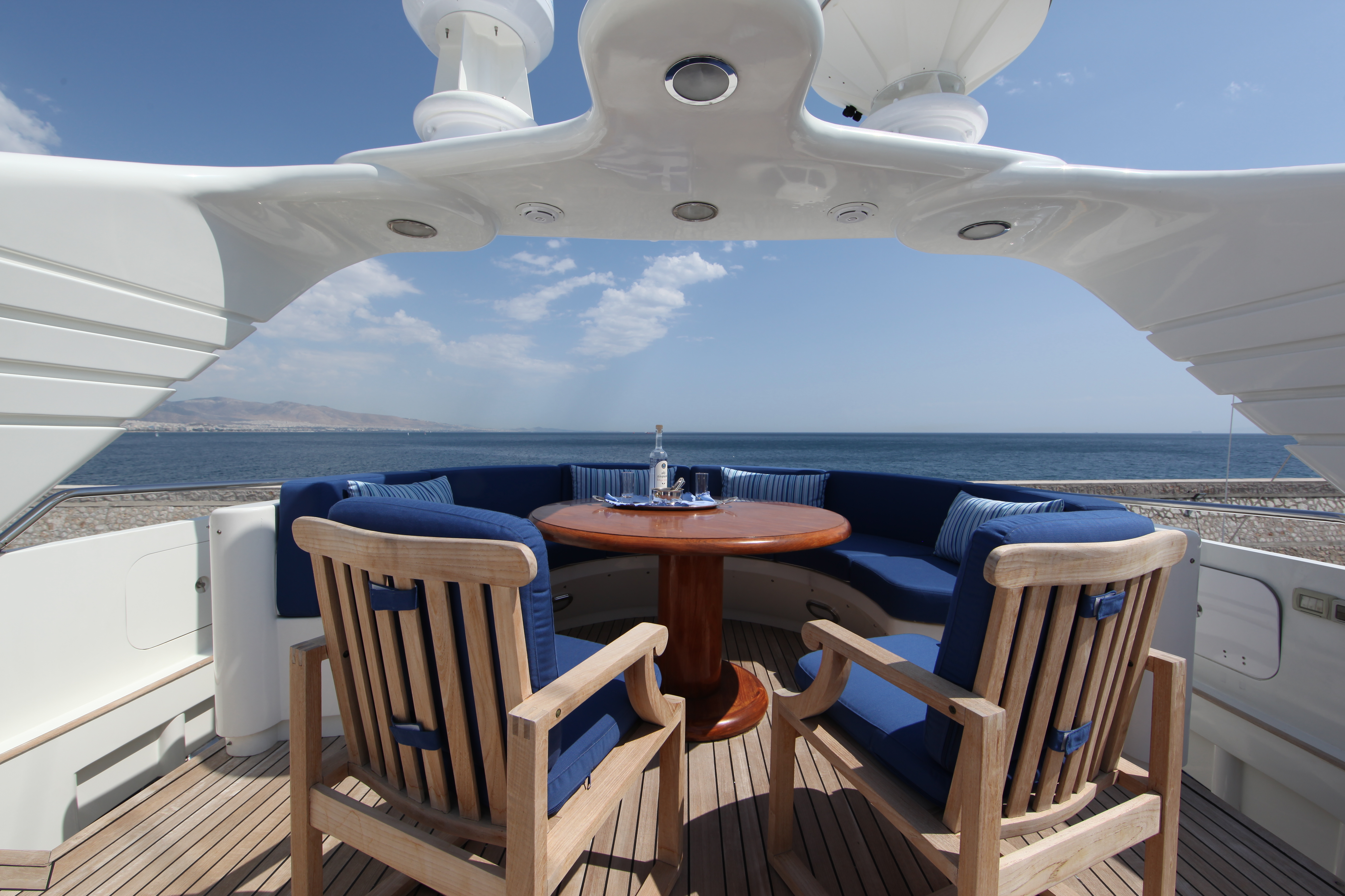 Sundeck00003.jpg