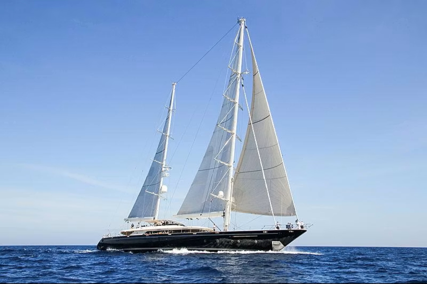 Superyacht PERSEUS.jpg