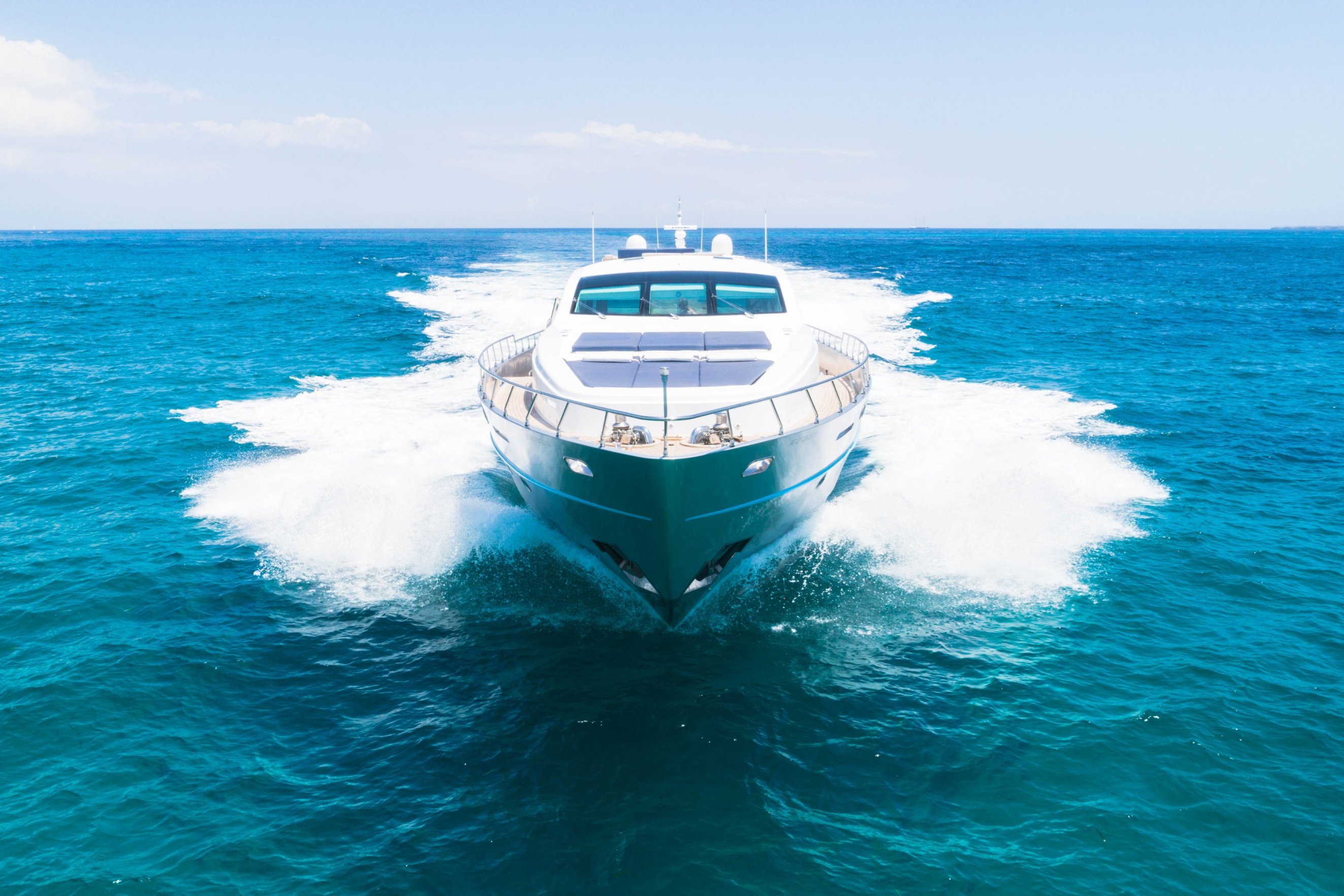 Tecnomar 36m BLUE JAY - Bow shot.jpg