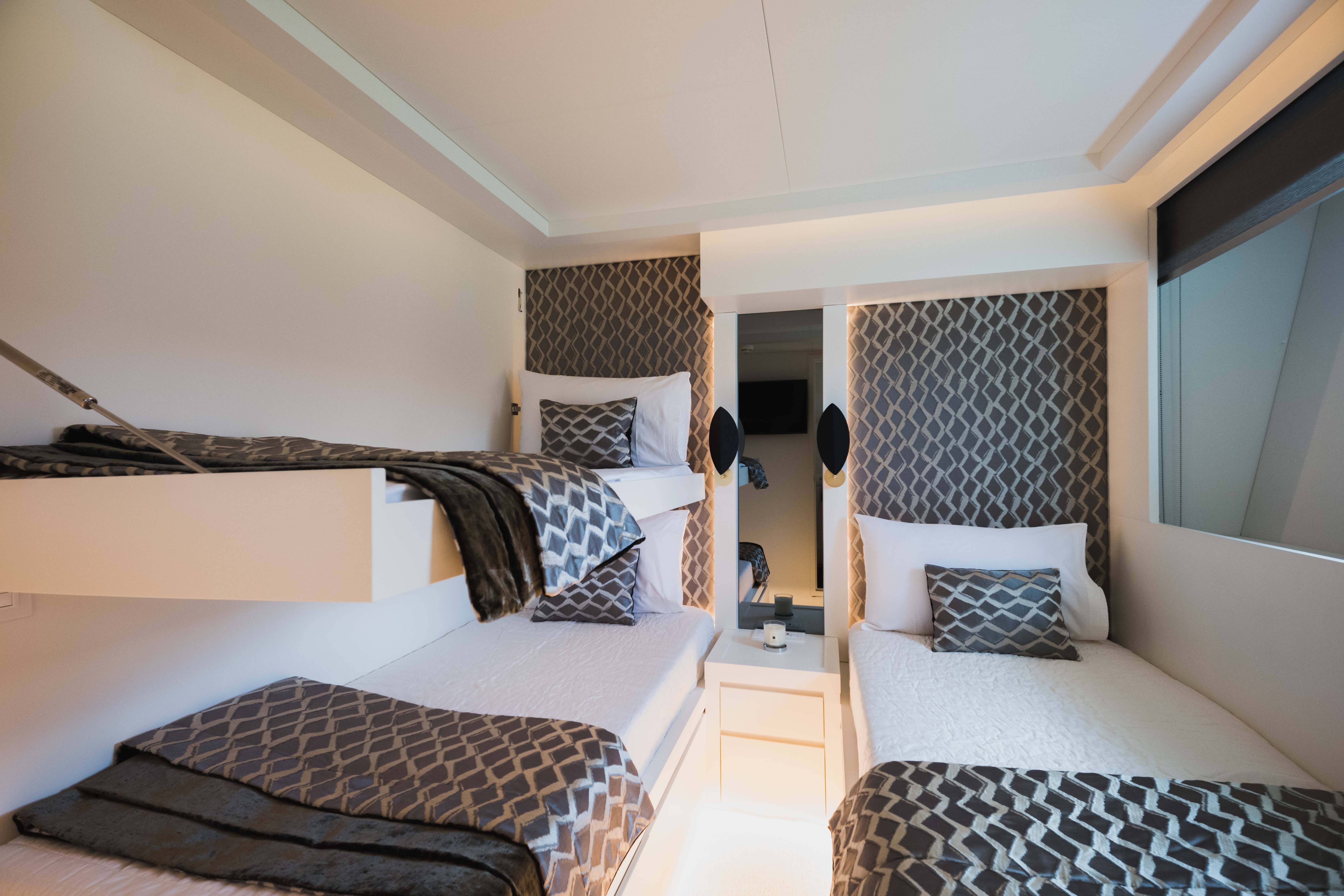 Twin guest cabin with Pullman.jpg