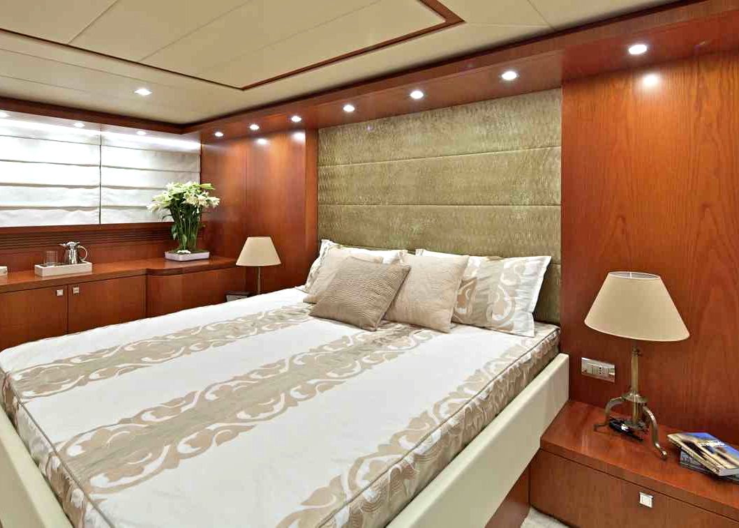 VIP cabin 00002.jpg