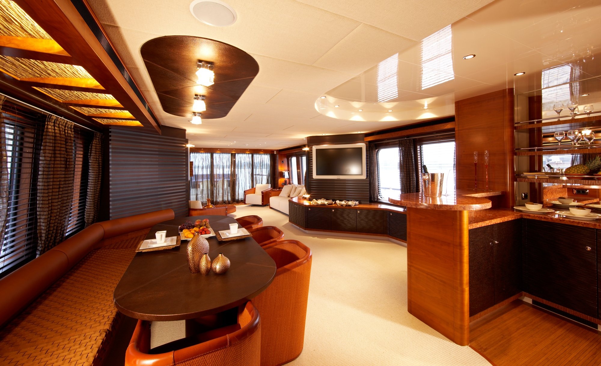 YACHT MAXIMUS by Moonen - salon.jpg