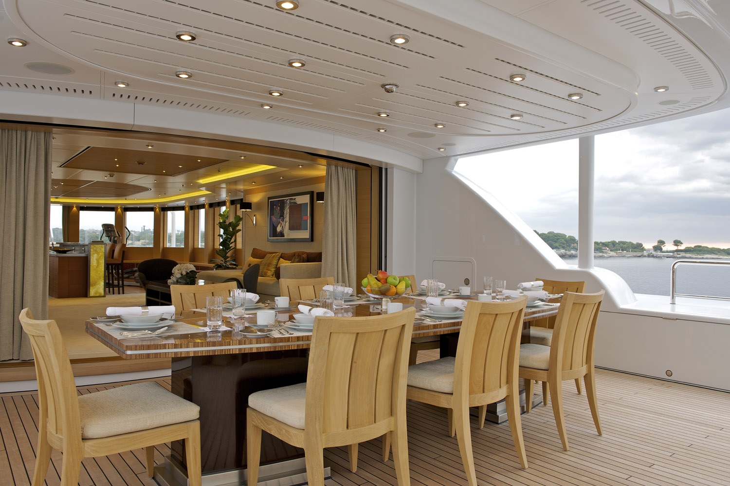 Yacht CAIPIRINHA by Lurssen - Aft Al Fresco Dining.jpg
