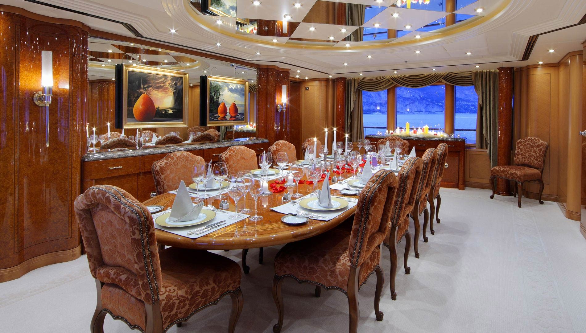 Yacht CAPRI by Lurssen - Dining 3.jpg