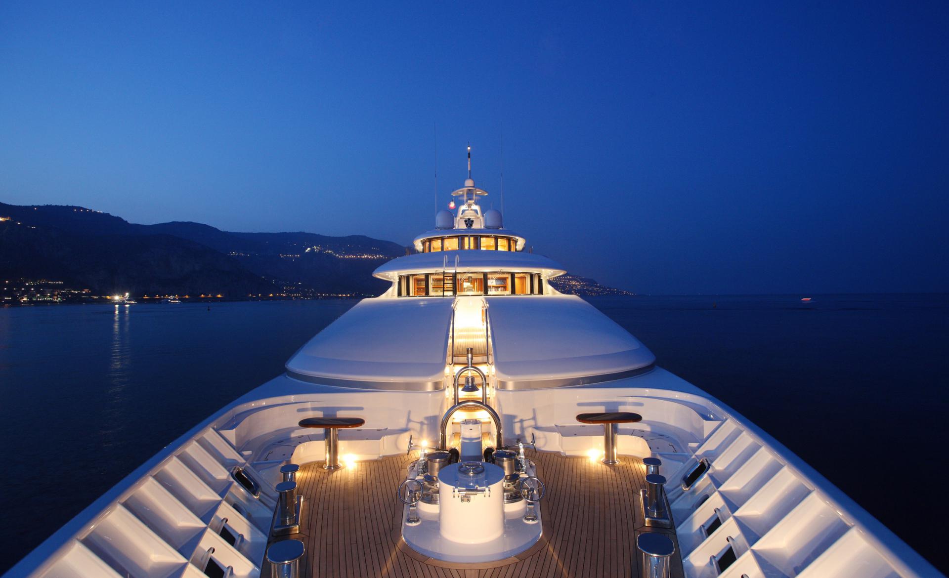 Yacht CAPRI by Lurssen - Evening 2.jpg