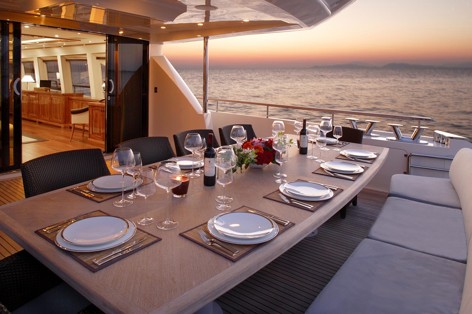 Yacht DRAGON - Alfresco Dining at Dusk.jpg