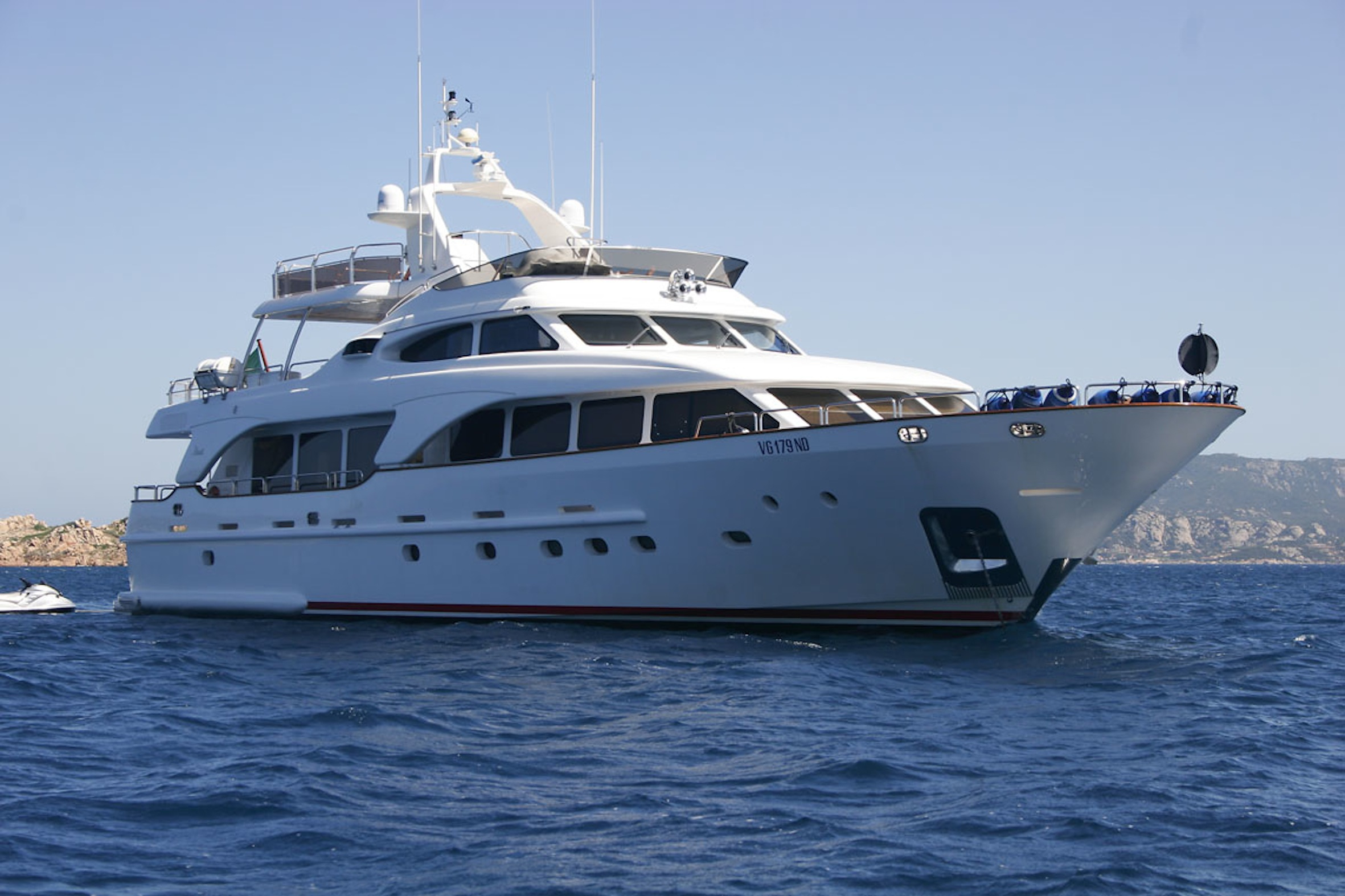 Yacht ENIGMA by Benetti.jpg