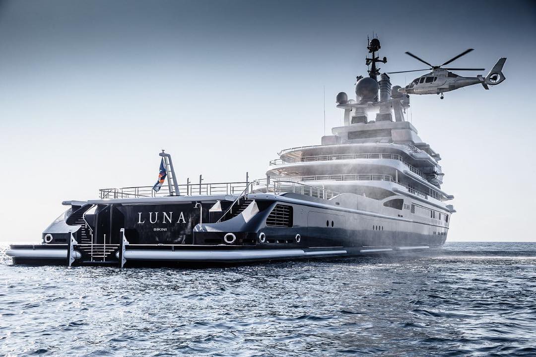 Yacht LUNA - Guillaumme Plisson.jpg