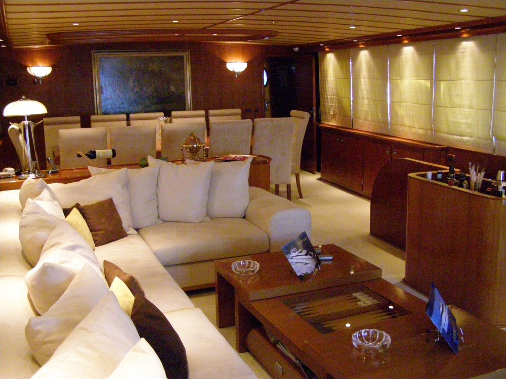 Yacht MONACO 4.jpg