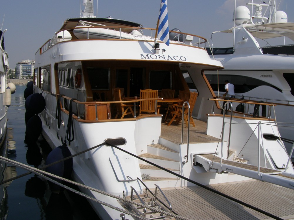 Yacht MONACO 8.jpg