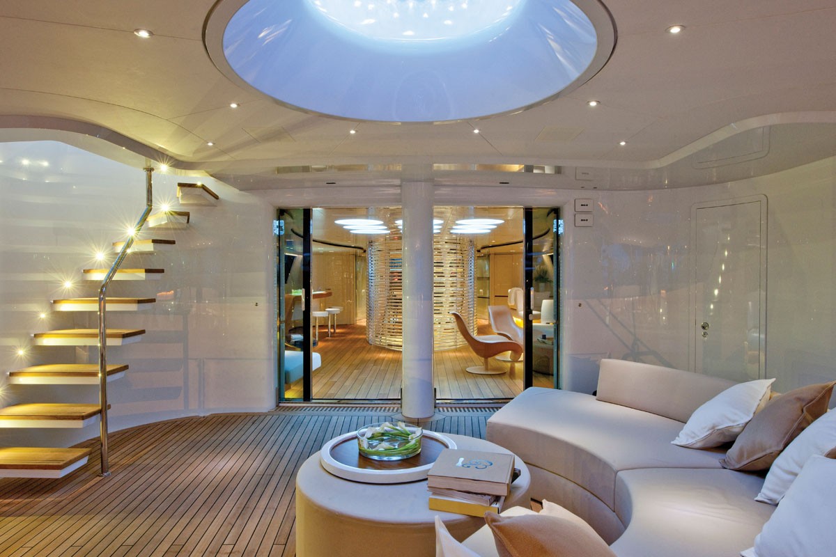 Yacht PANTHALASSA by Perini Navi - Dusk  - Aft deck entrance.jpg