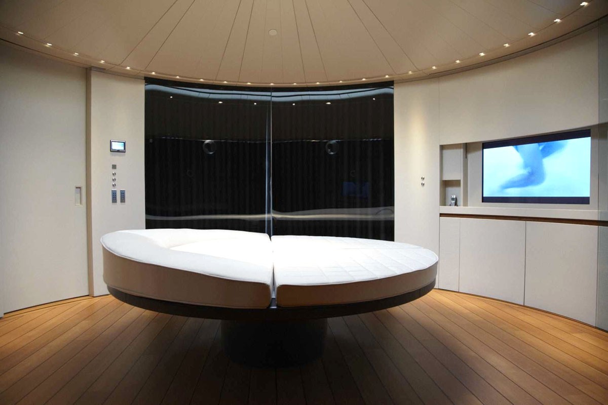 Yacht PANTHALASSA by Perini Navi - Dusk  - Interior detail.jpg