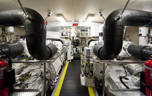 Yacht-5731-1.jpg