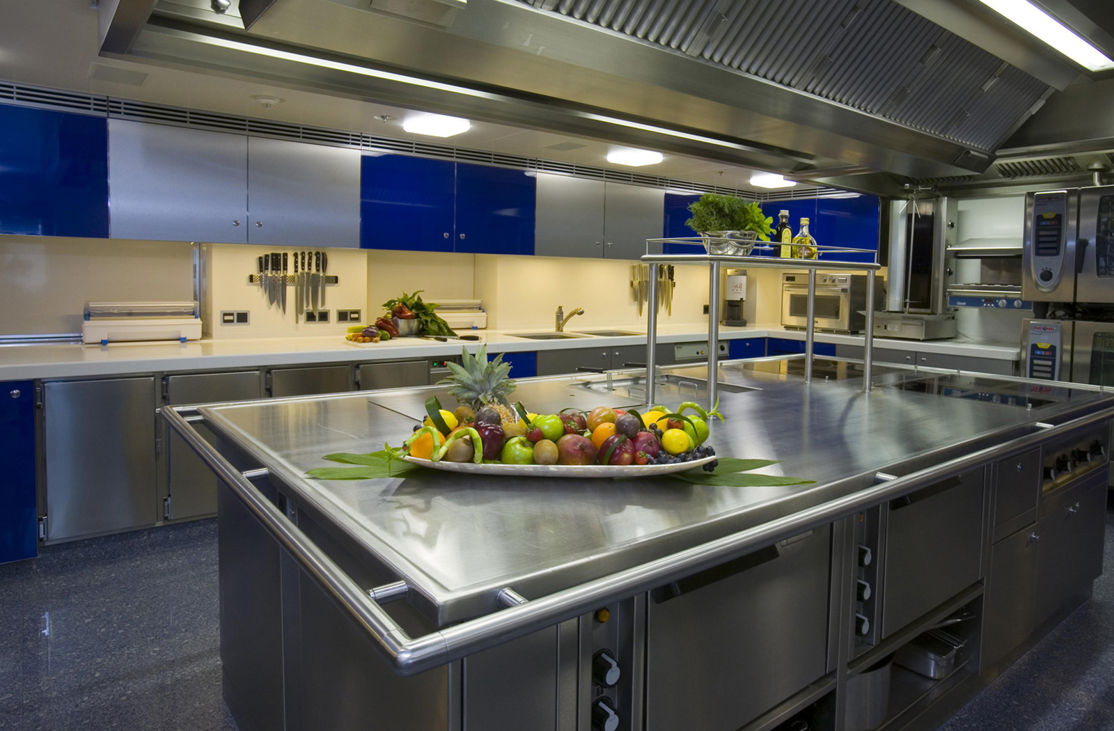 alfa-nero-galley.jpg