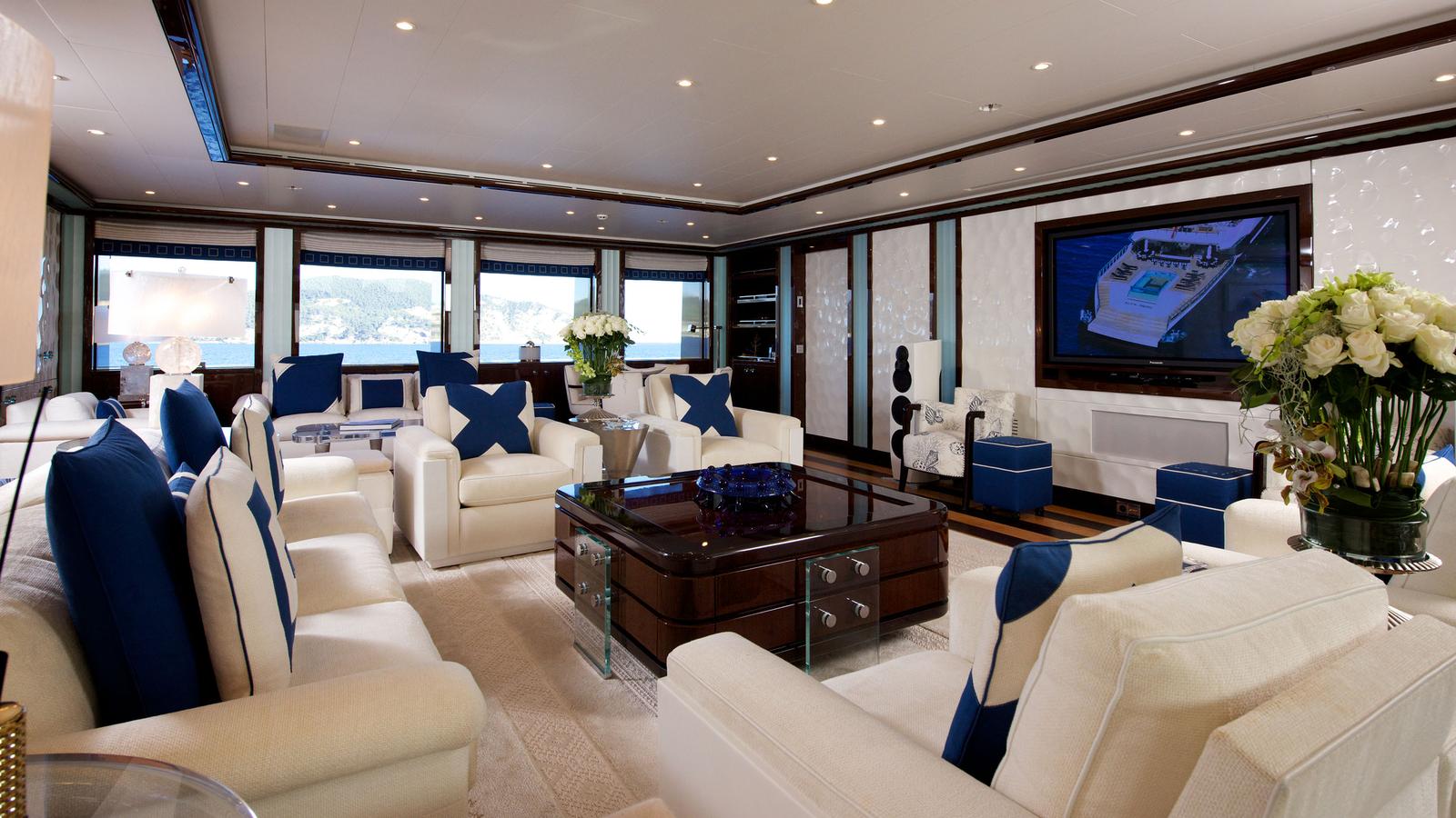 alfa-nero-oceanco-interior.jpg