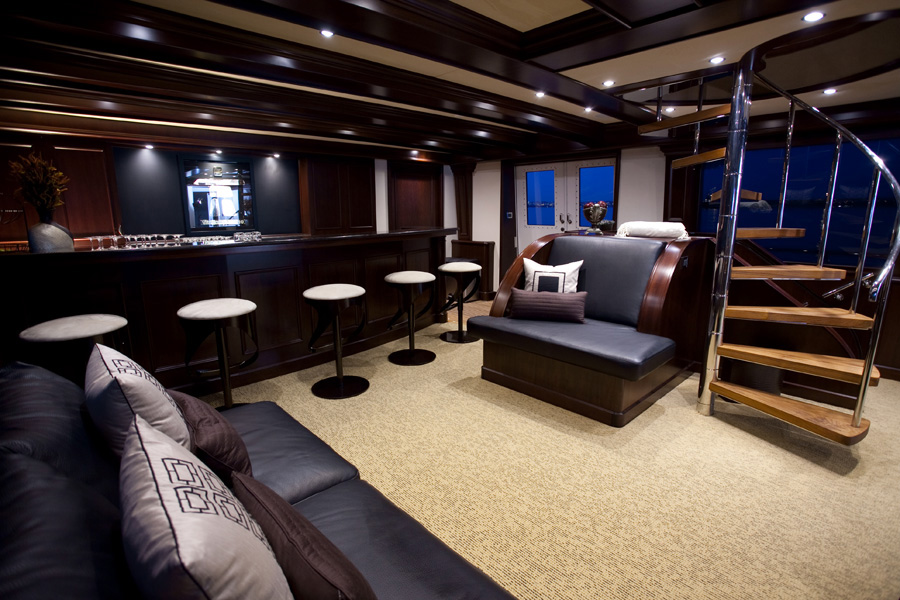 bar-lounge.jpg