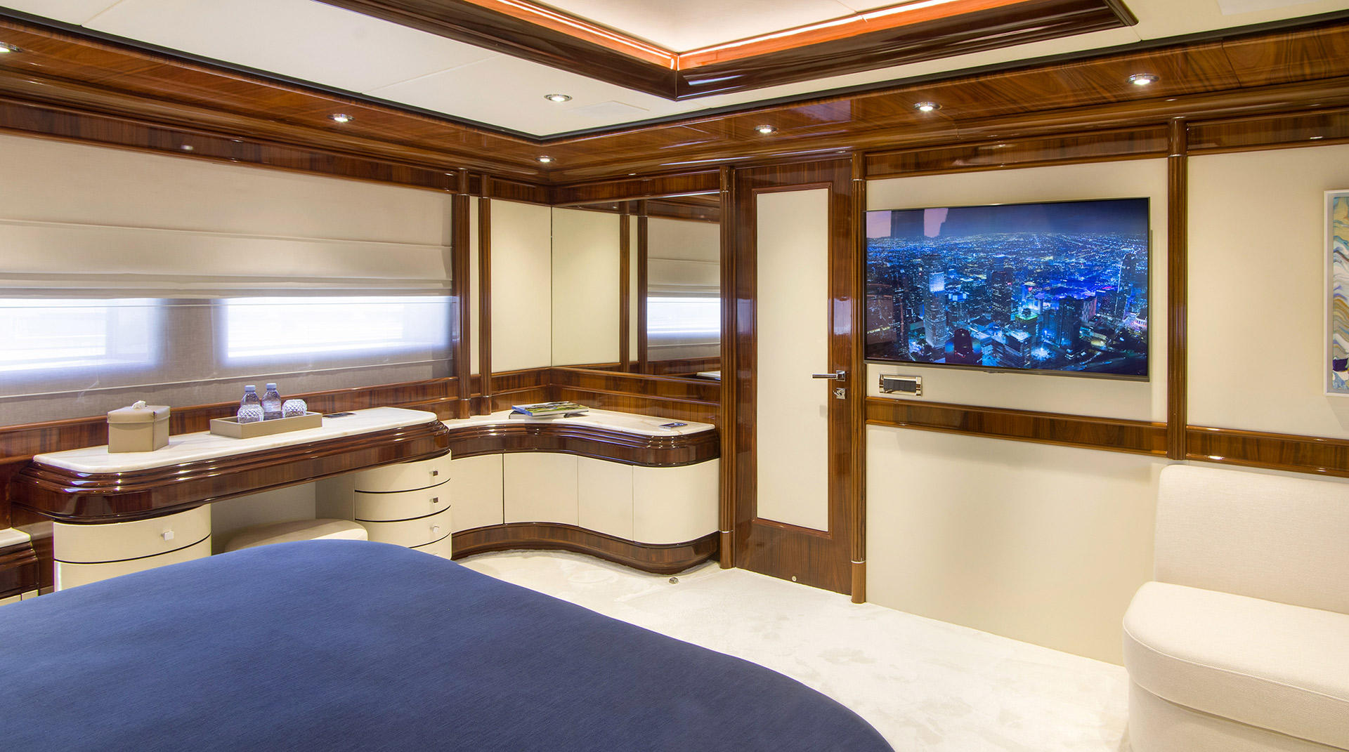 deluxe accommodation .jpg