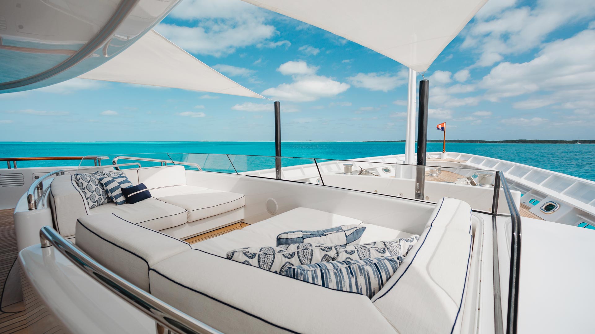 foredeck .jpg