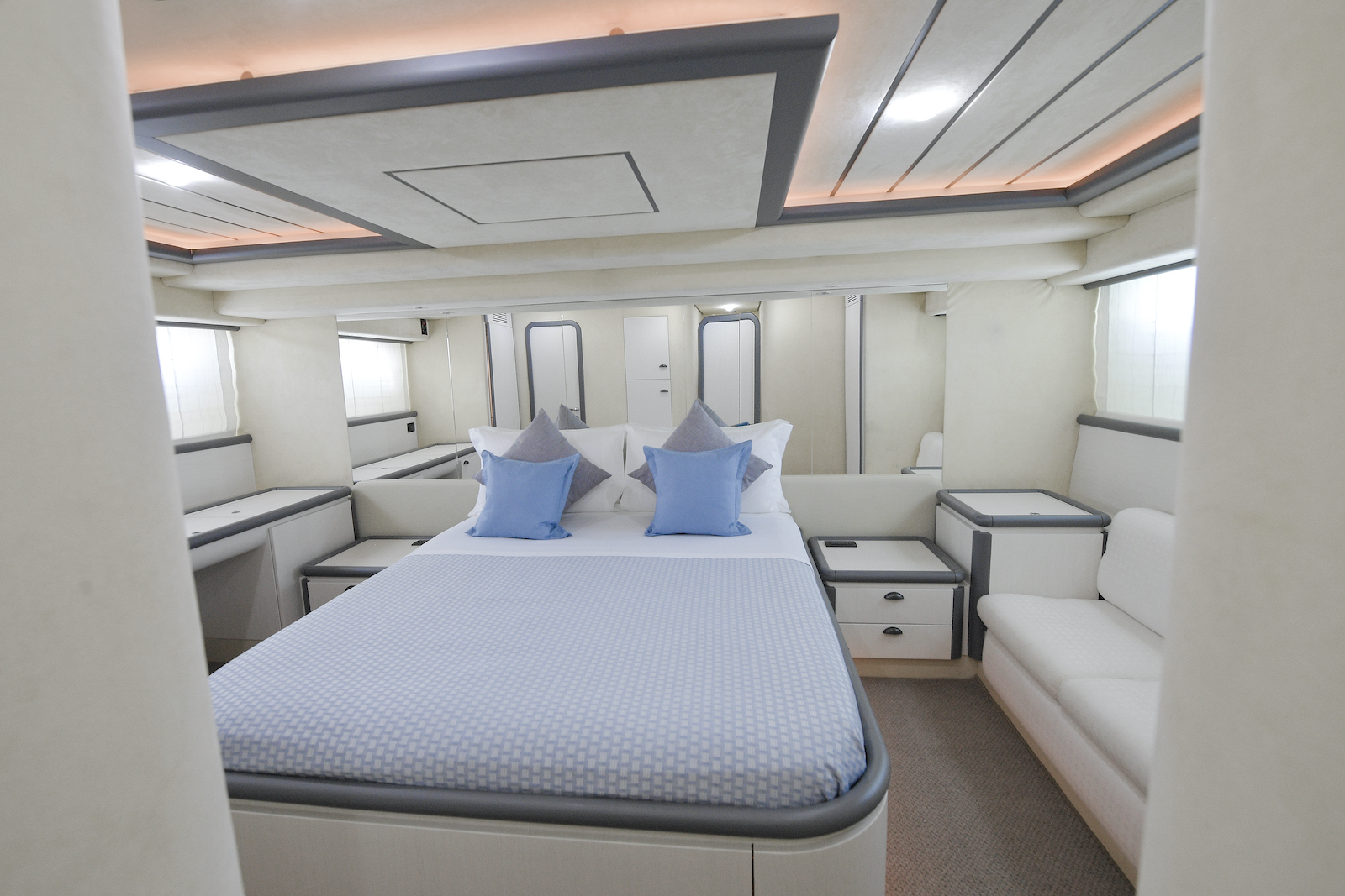 guest cabin  .jpg