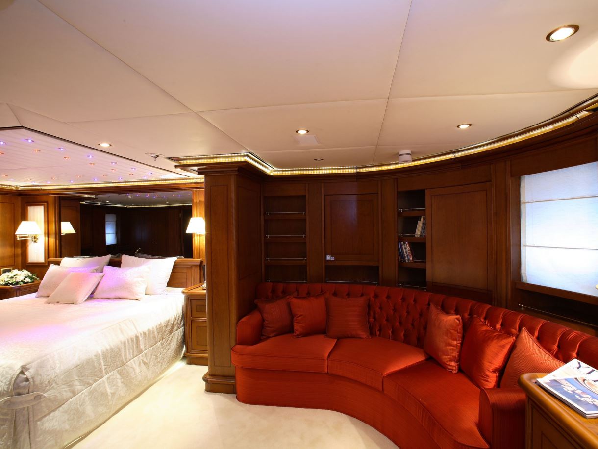 large couch in suite.jpg
