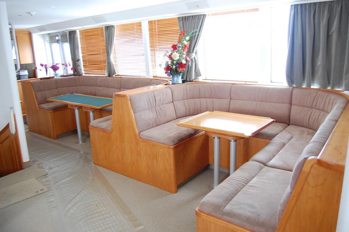 lounge.jpg