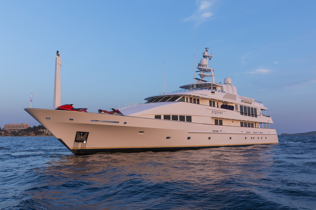 luxury yacht Pegasus.jpg