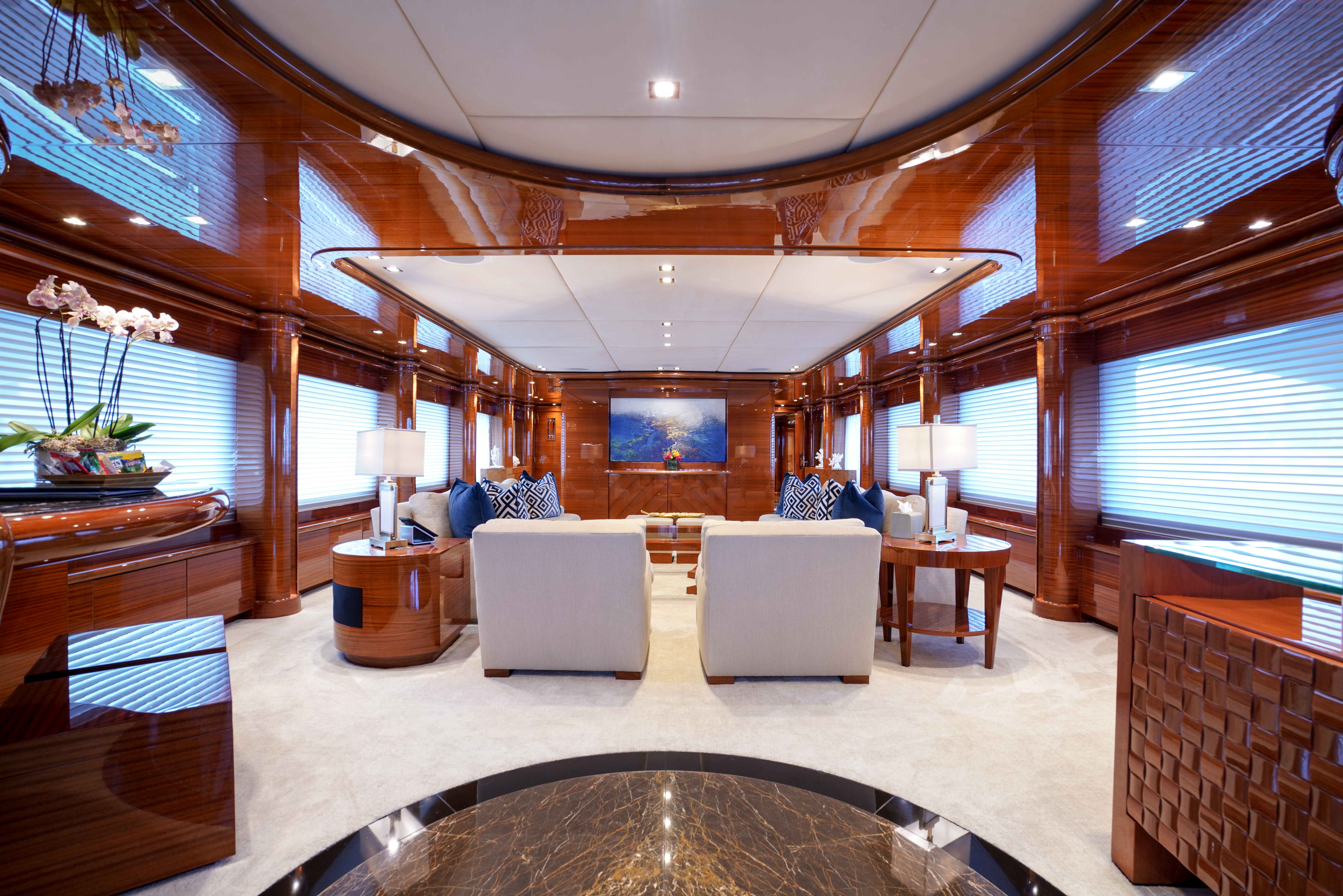 main saloon forward.jpg