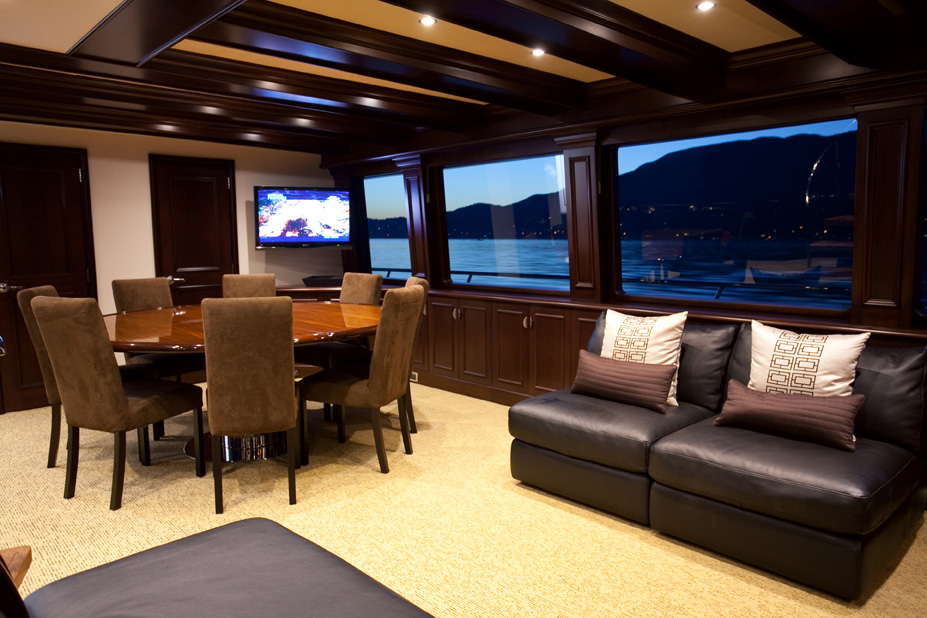 main-lounge3.jpg