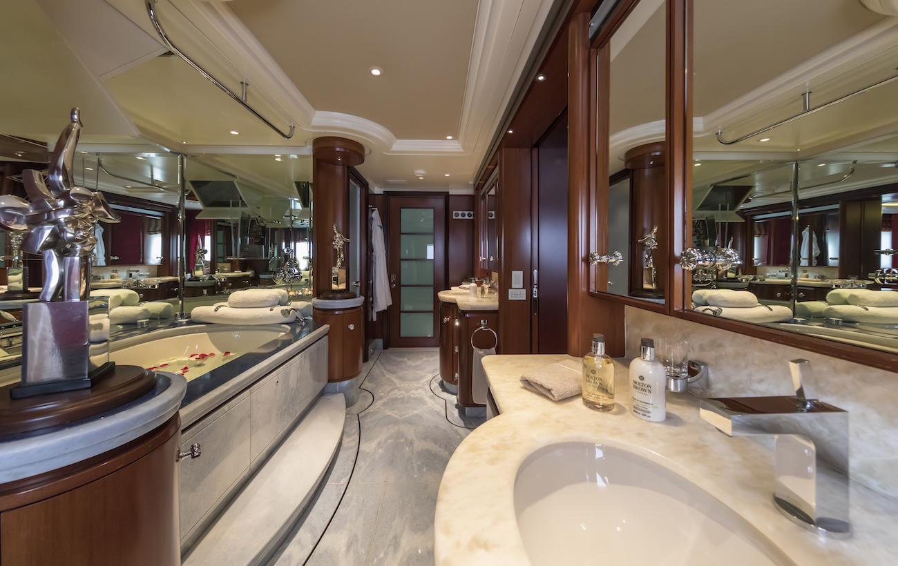 master bathroom  .jpg