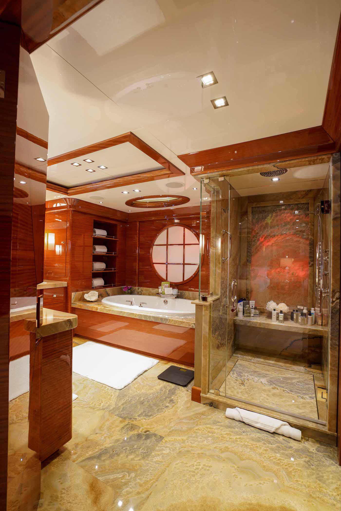 master ensuite .jpg