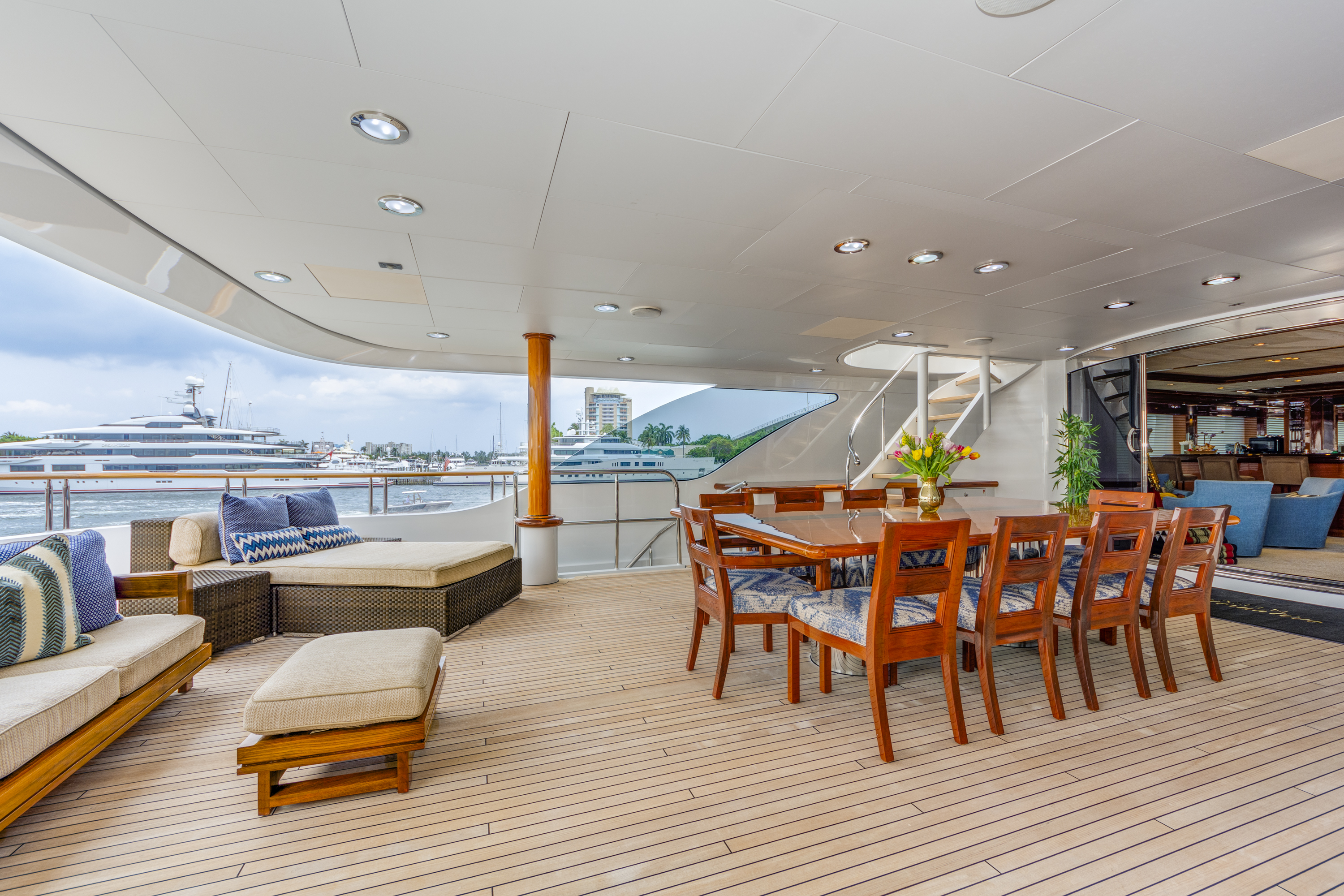 sky deck - exterior.jpg