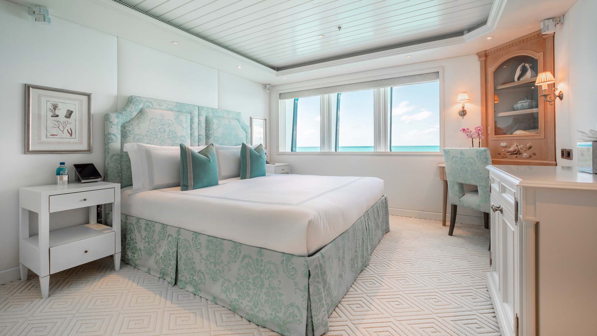 staterooms - guest double.jpg