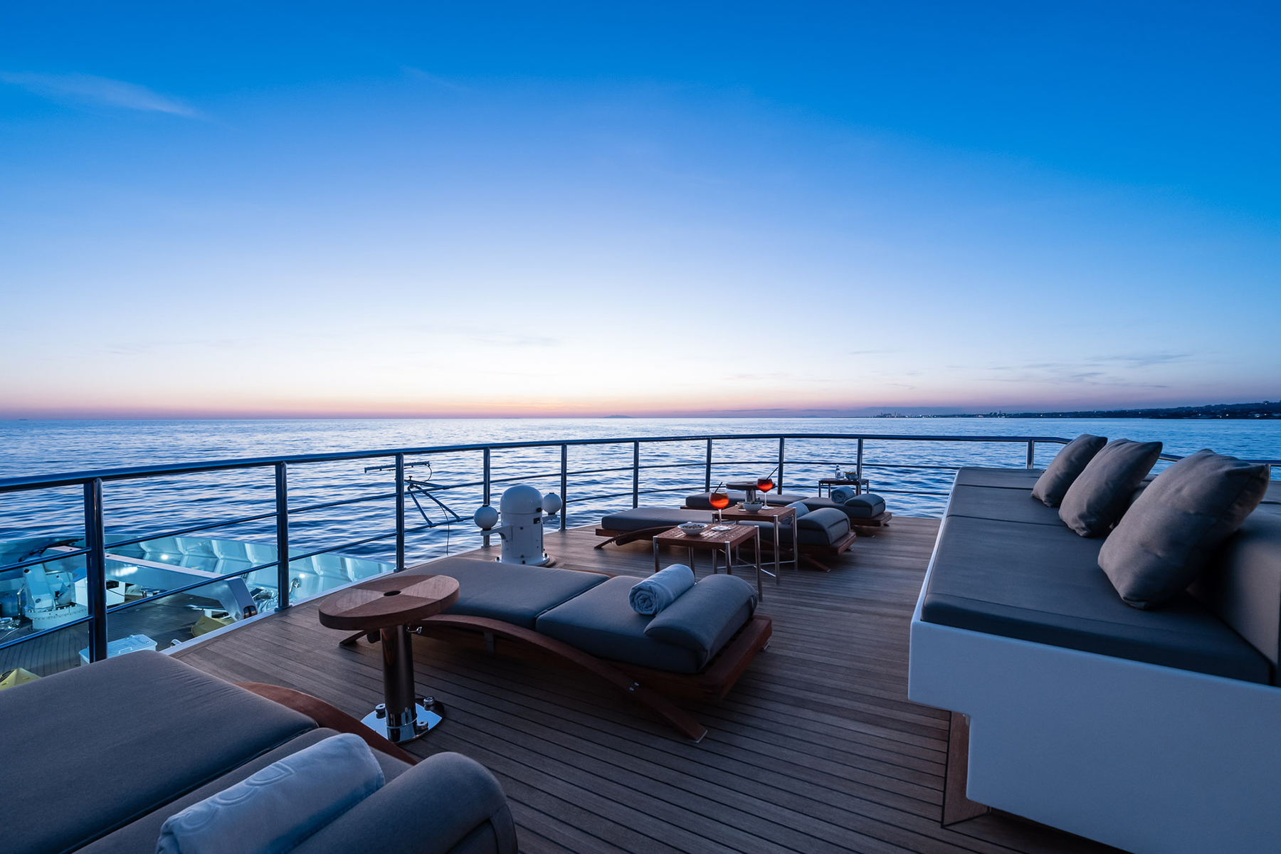 sunbathing area after sunset.jpg