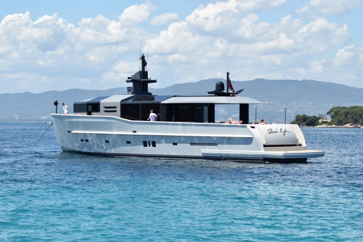 yacht-good-life-exterior.jpg