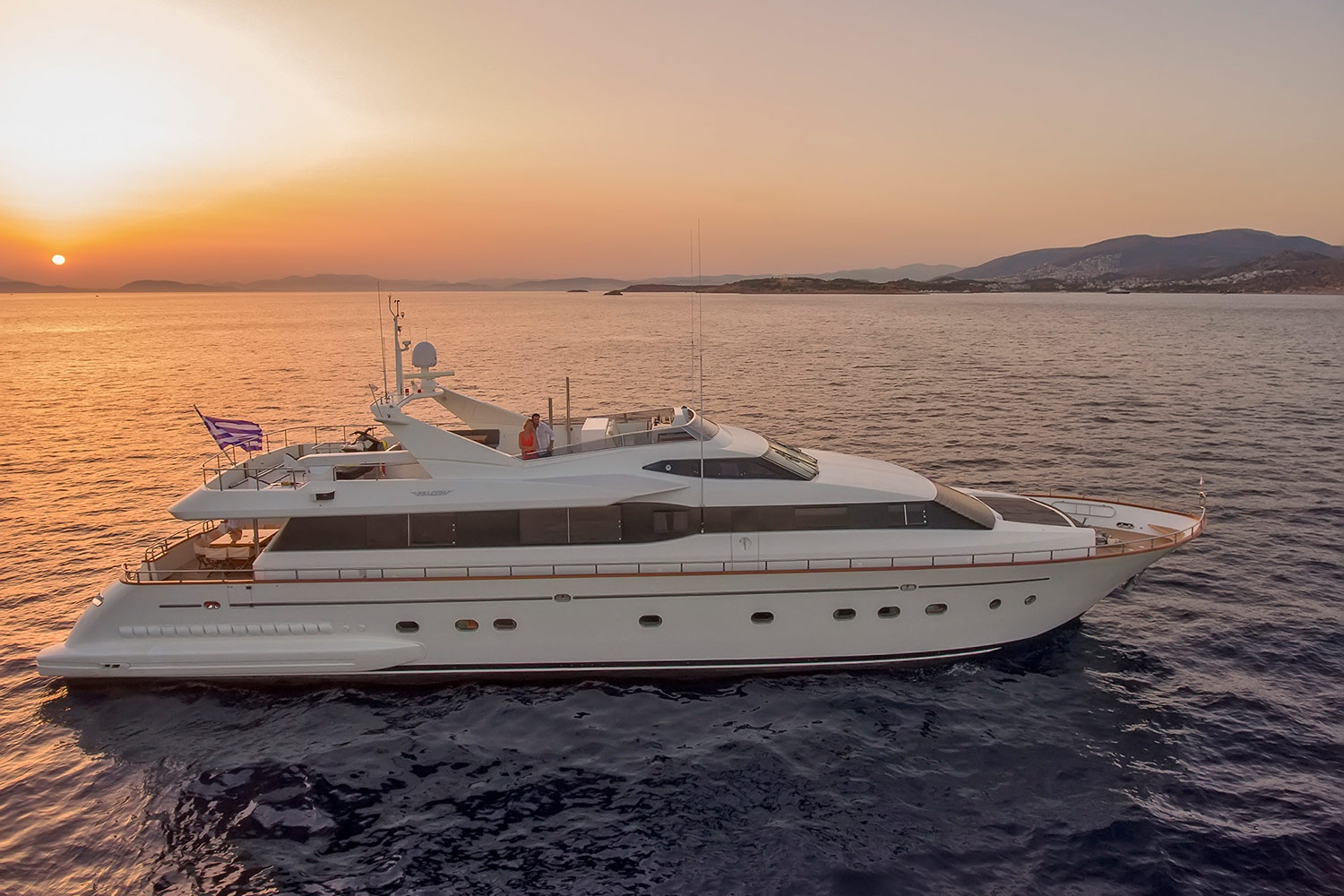 yacht-martina-sunset.jpg