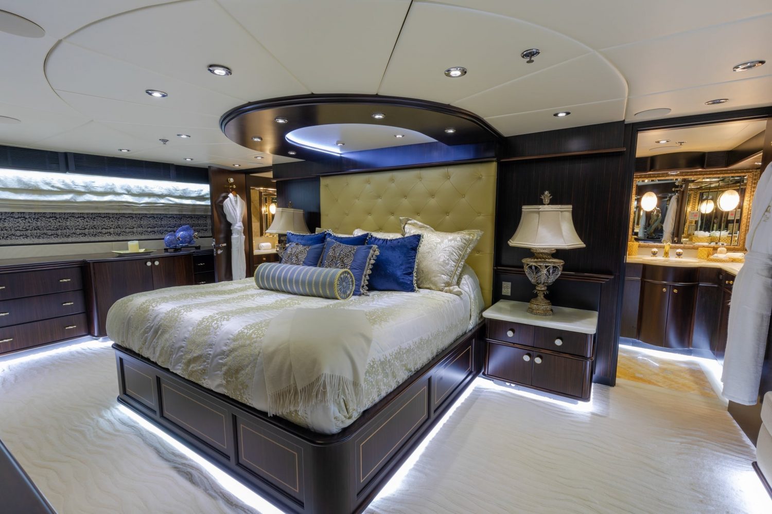  Master Stateroom.jpg