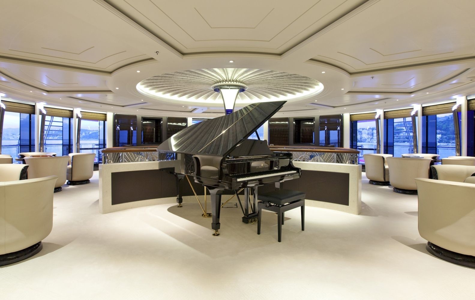 [133m-Yacht-SERENE]-6298-104.jpg