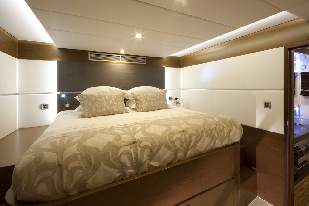 [21m-Yacht-DAMRAK-II]-6450-130.jpg