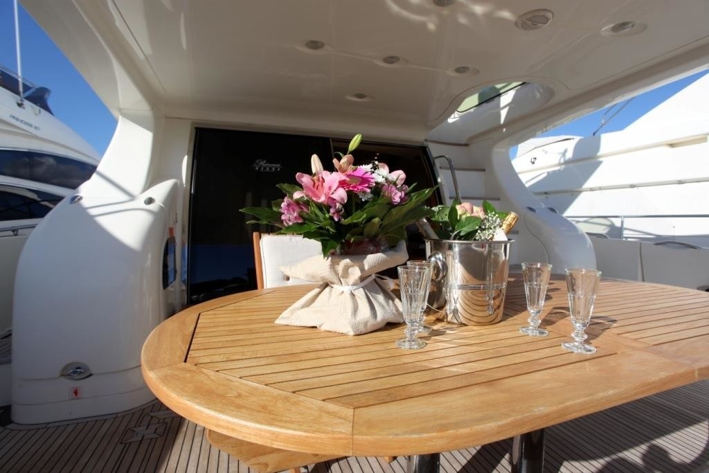 [21m-Yacht-PRINCESS-SISSI]-6509-171.jpg