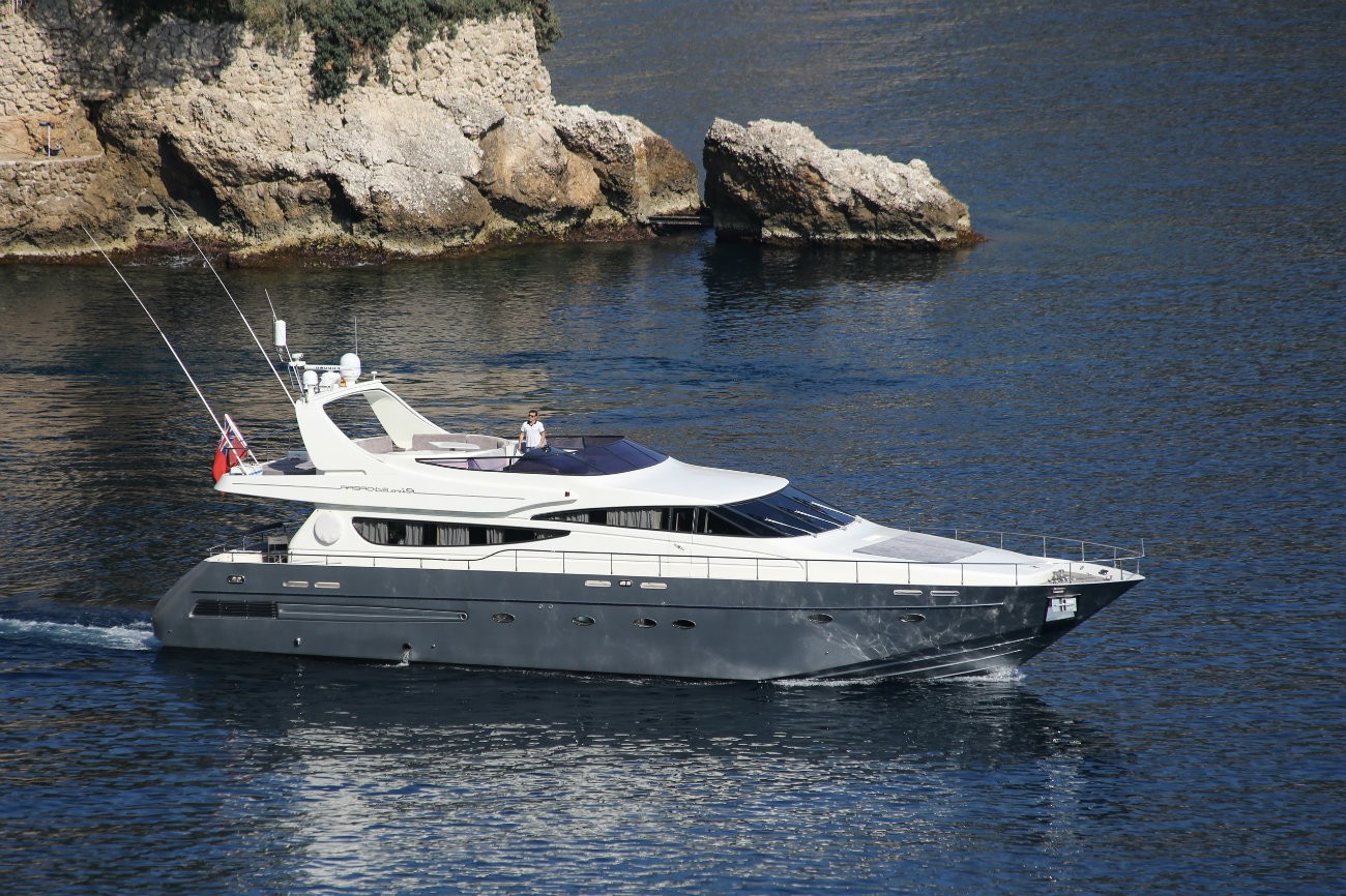 [23m-Yacht-DIONE-DUE]-6519-88.jpg