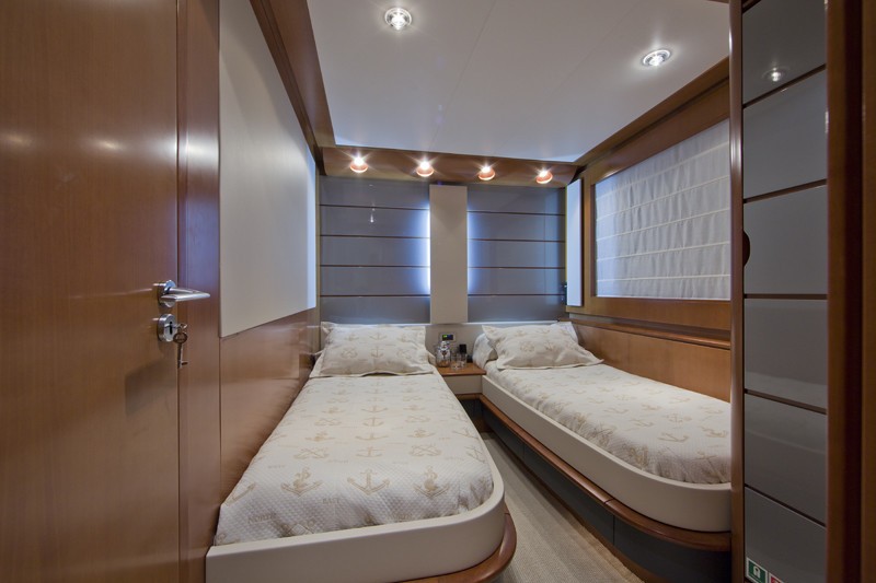 [23m-Yacht-LOW-BLOW]-6915-48.jpg