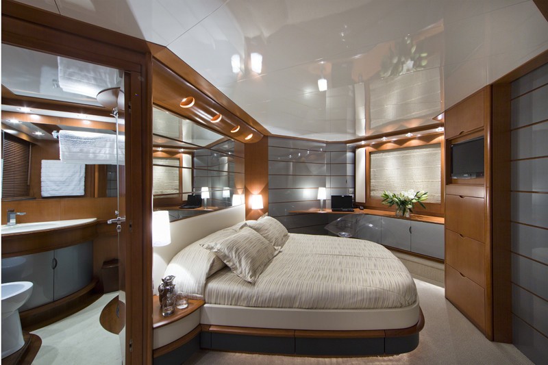 [23m-Yacht-LOW-BLOW]-6915-94.jpg