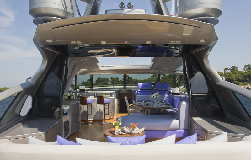 [23m-Yacht-LOW-BLOW]-6915-99.jpg