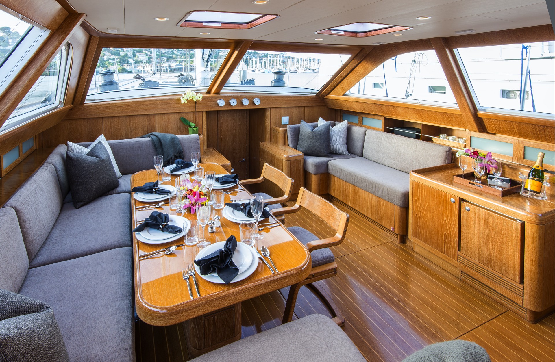 [24m-Yacht-CLEVELANDER]-6176-135.jpg