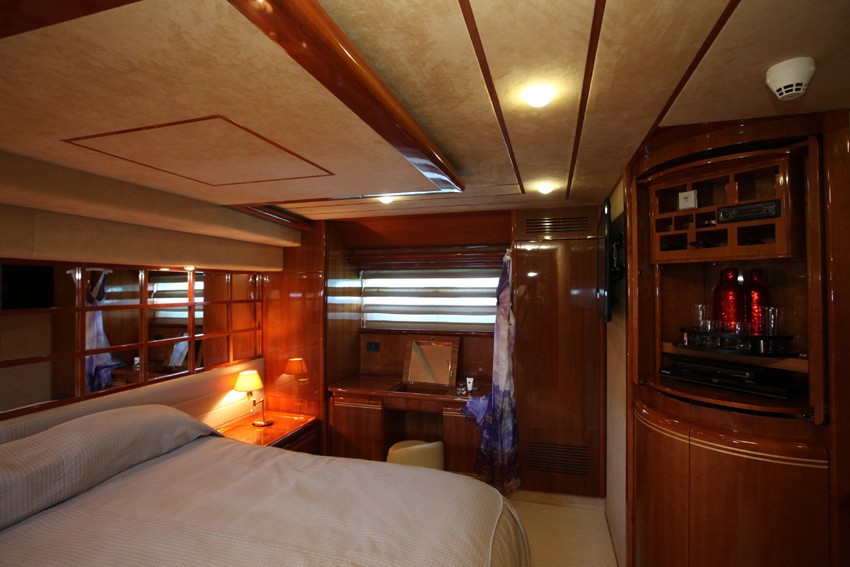 [24m-Yacht-KENTAVROS-II]-6955-111.jpg