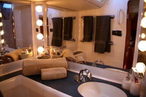 [24m-Yacht-LA-FORZA-DEL-DESTINO]-6769-153.jpg