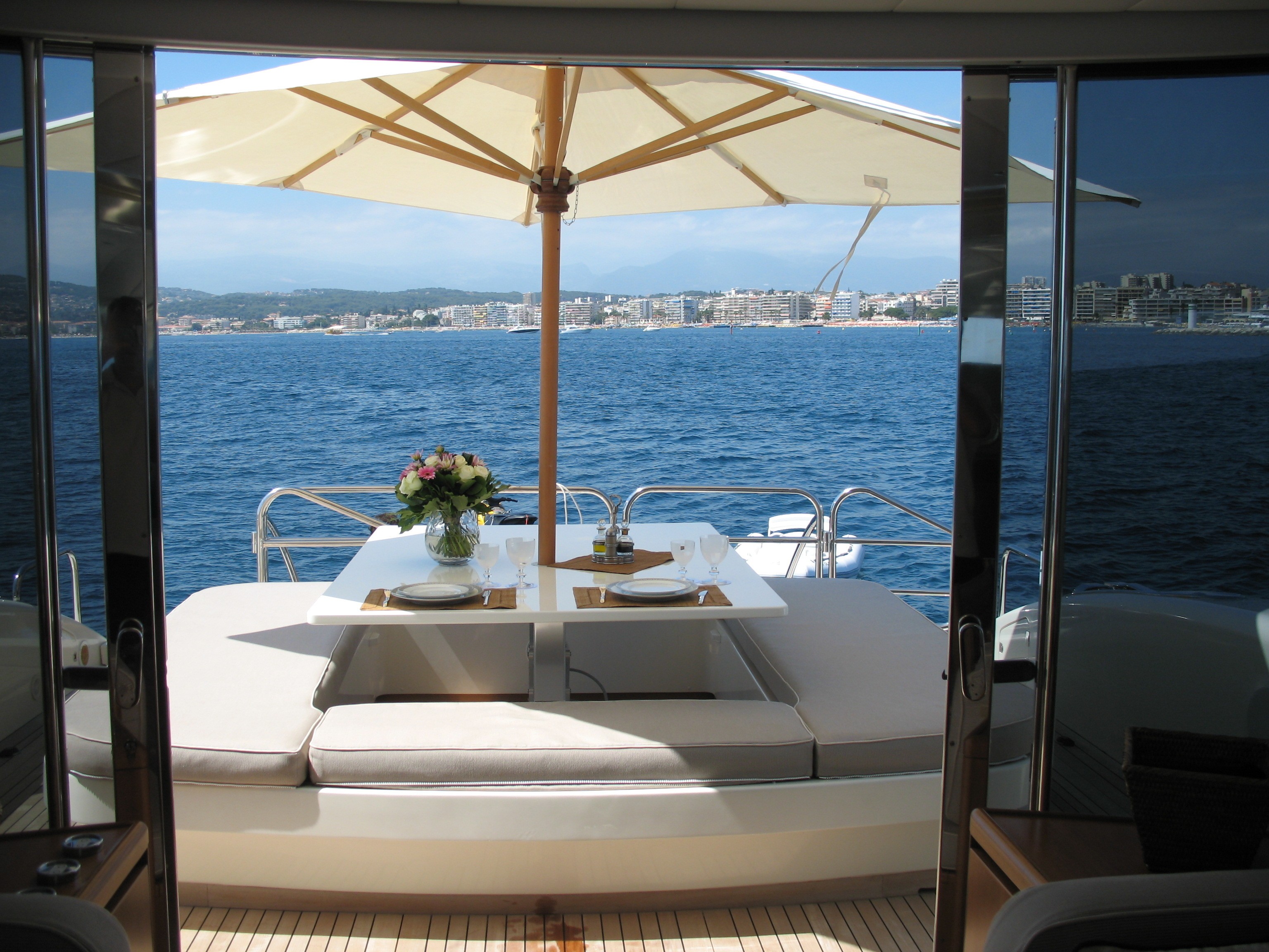 [24m-Yacht-OLA-MONA]-6914-77.jpg