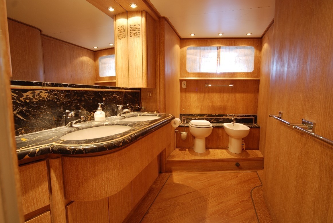 [26m-Yacht-MABLU]-6210-157.jpg