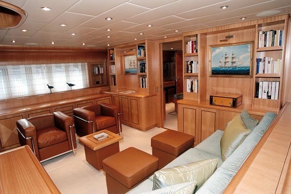 [27m-Yacht-HARD-WORK-II]-6824-131.jpg
